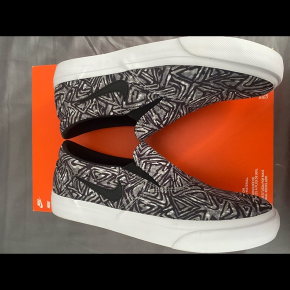 NIKE SB CHARGE SLIP PRM SHOES - Picture 4 of 4